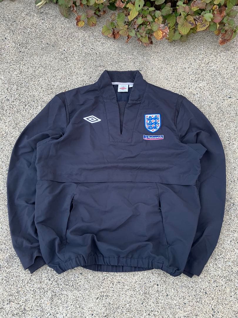 【美品】在原みゆ紀 UMBRO×イングランド代表/ドリルトップ/L