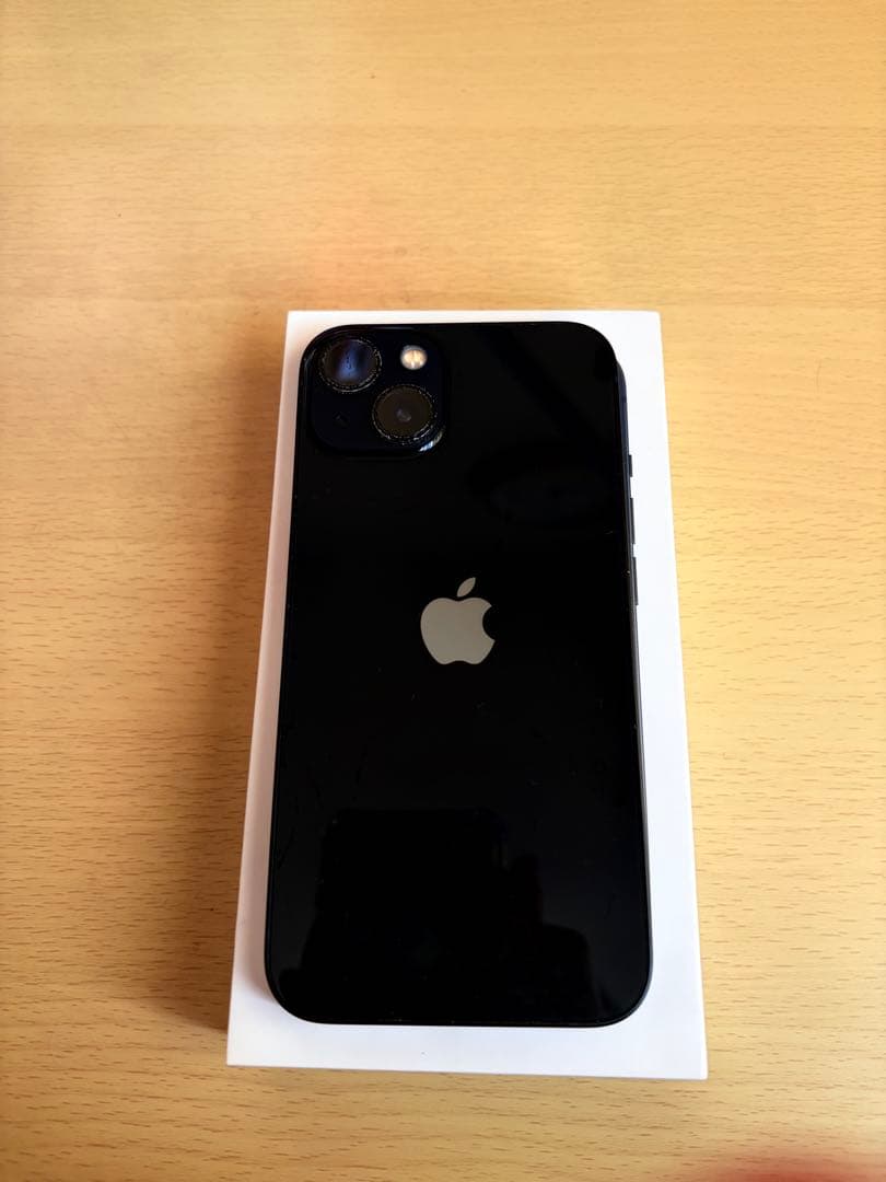 Toru Data】Apple iPhone 13 ブラック 本体