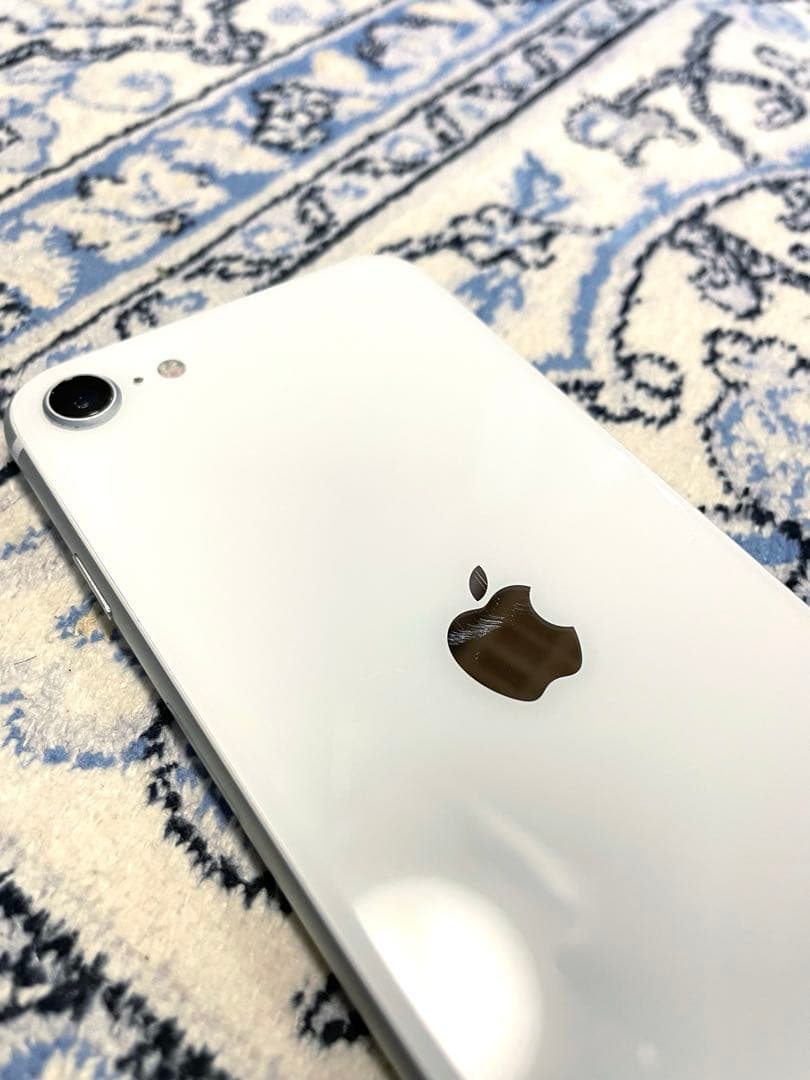 iPhoneSE 第2世代 64GB / SIMフリー