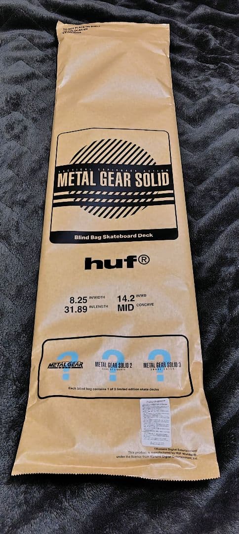 HUF　メタルギア　スケートボード　デッキ　新品　未開封　MGS ハフ