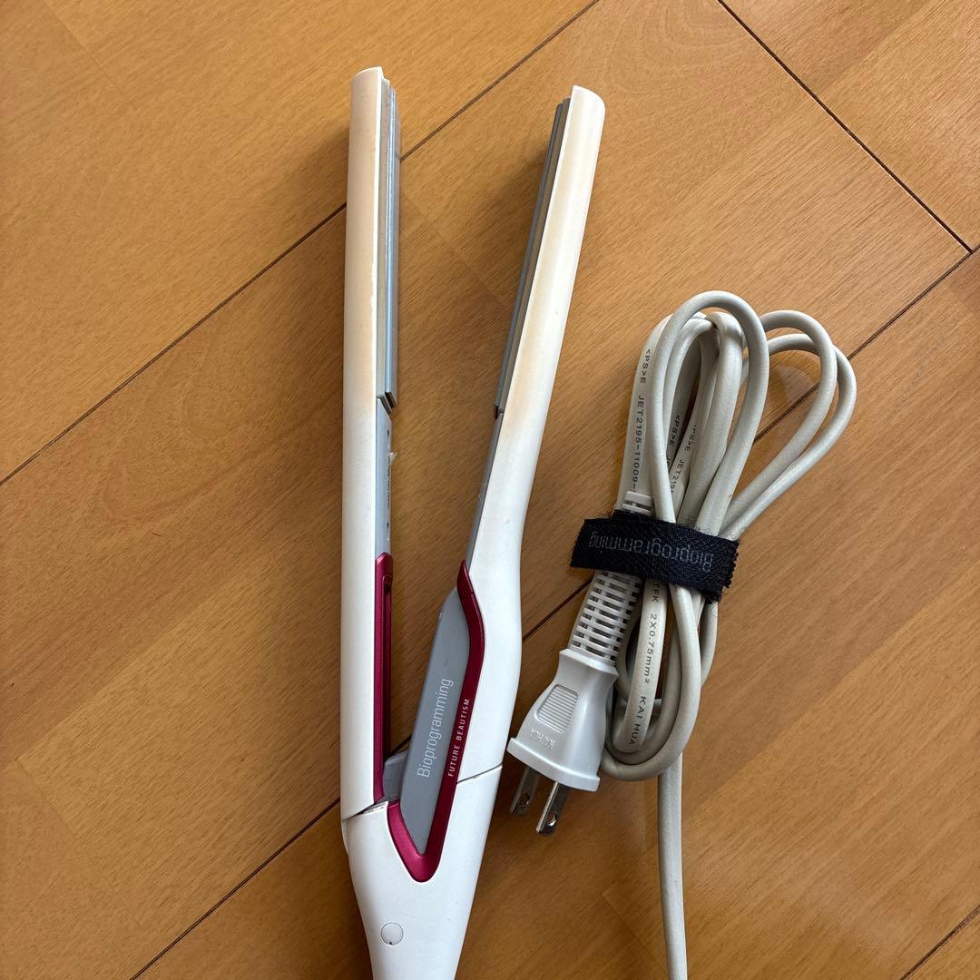 リュミエリーナヘアビューロンストレートアイロン