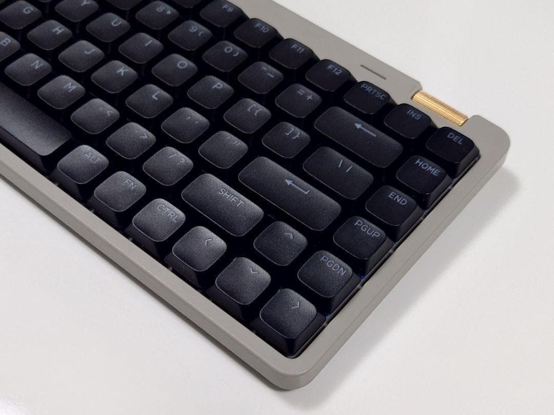 キラキラ★Hades換装LOFREE Flow Lite 84 グレー美品