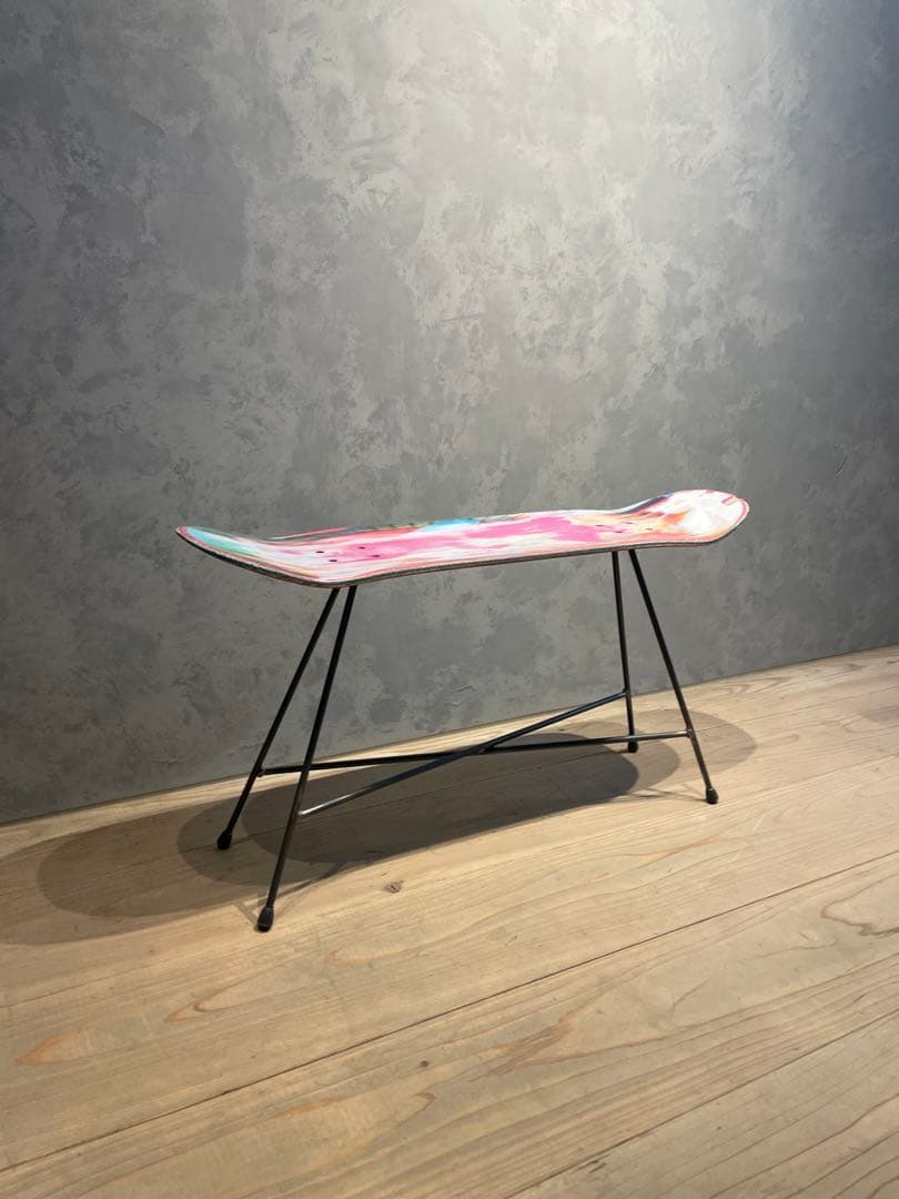 スケートボードデッキスツール・ディスプレイ台・植物台