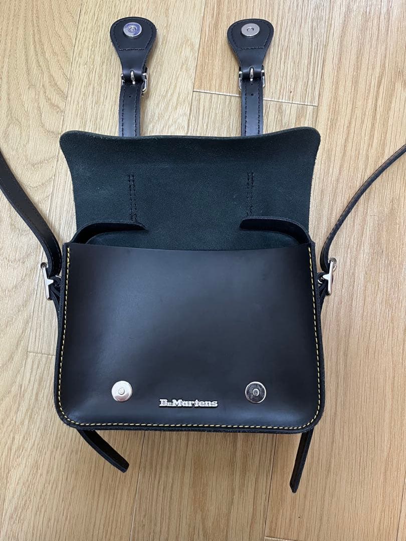 Dr. Martens/ドクターマーチン 7インチ サッチェルバッグ