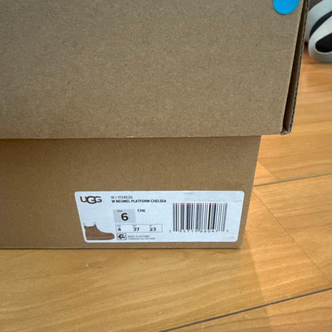 UGGクラシック ミニ ディッパー パッファー　23cm ブラウン