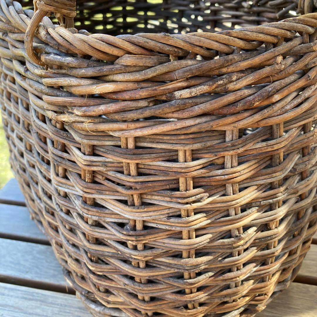 アケビ　カゴ　籠　バスケット
