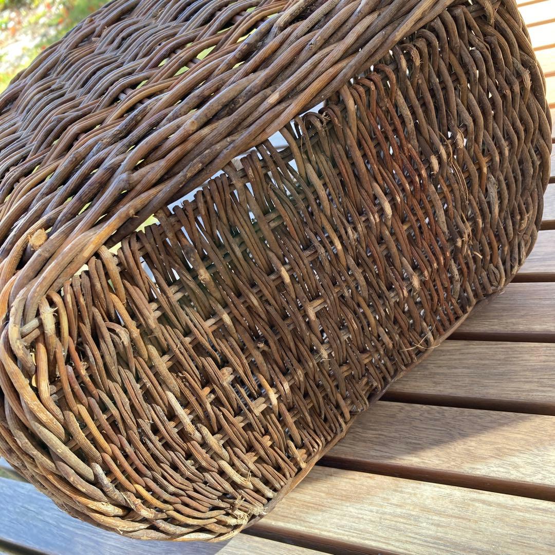 アケビ　カゴ　籠　バスケット