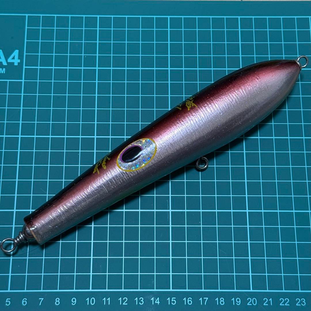 貝田ルアー ツイスターF1