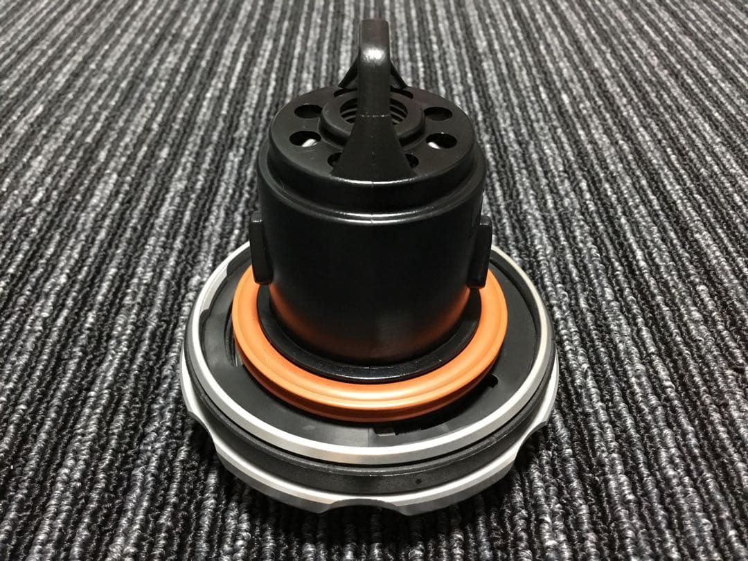 ABARTH 595 アバルト フューエルキャップ 500 ガソリンキャップ