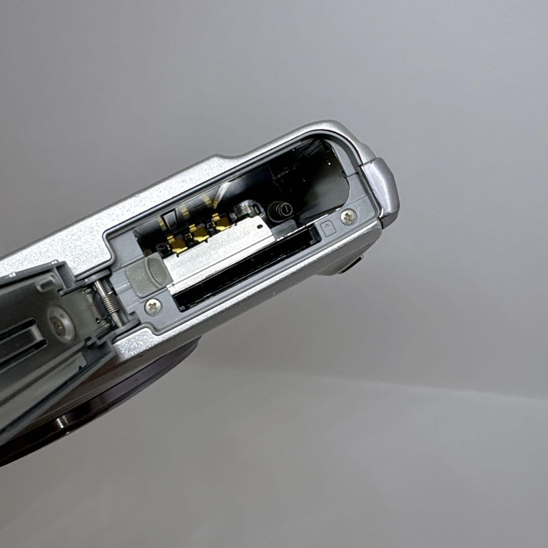 【箱付き】 CASIO EXILIM EX-H15 カシオ デジカメ シルバー