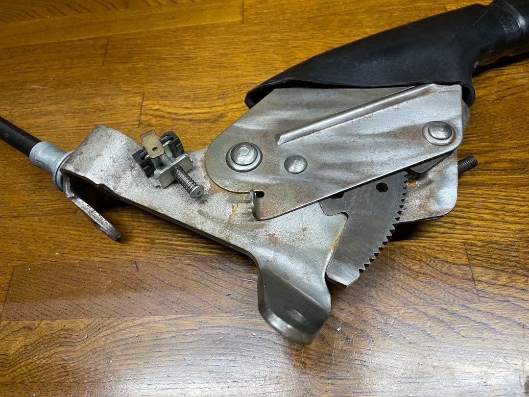 送料無料　R32 スカイライン　サイドブレーキ　レバー