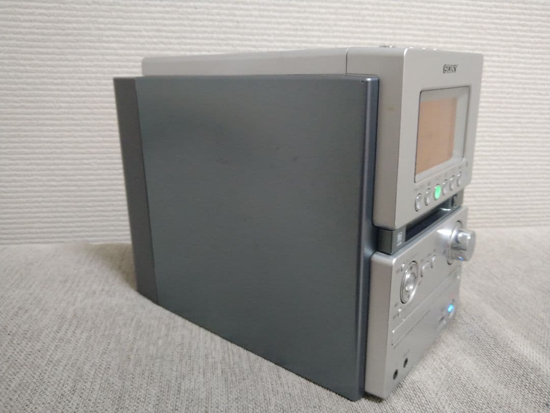 ソニー　ウォークマン・CD・MD・カセットコンポ　SONY HCD-M35WM