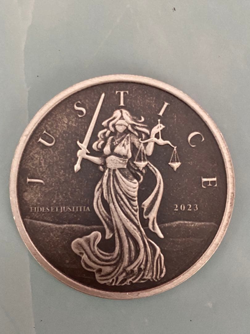 ジャスティス 女神 銀貨 1オンス .999 純銀 アンティーク風 ギブラルタル