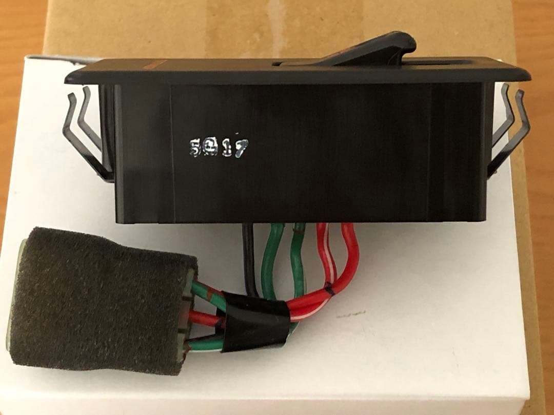 サバンナRX-7(FC3S) スイッチ パワーウインド