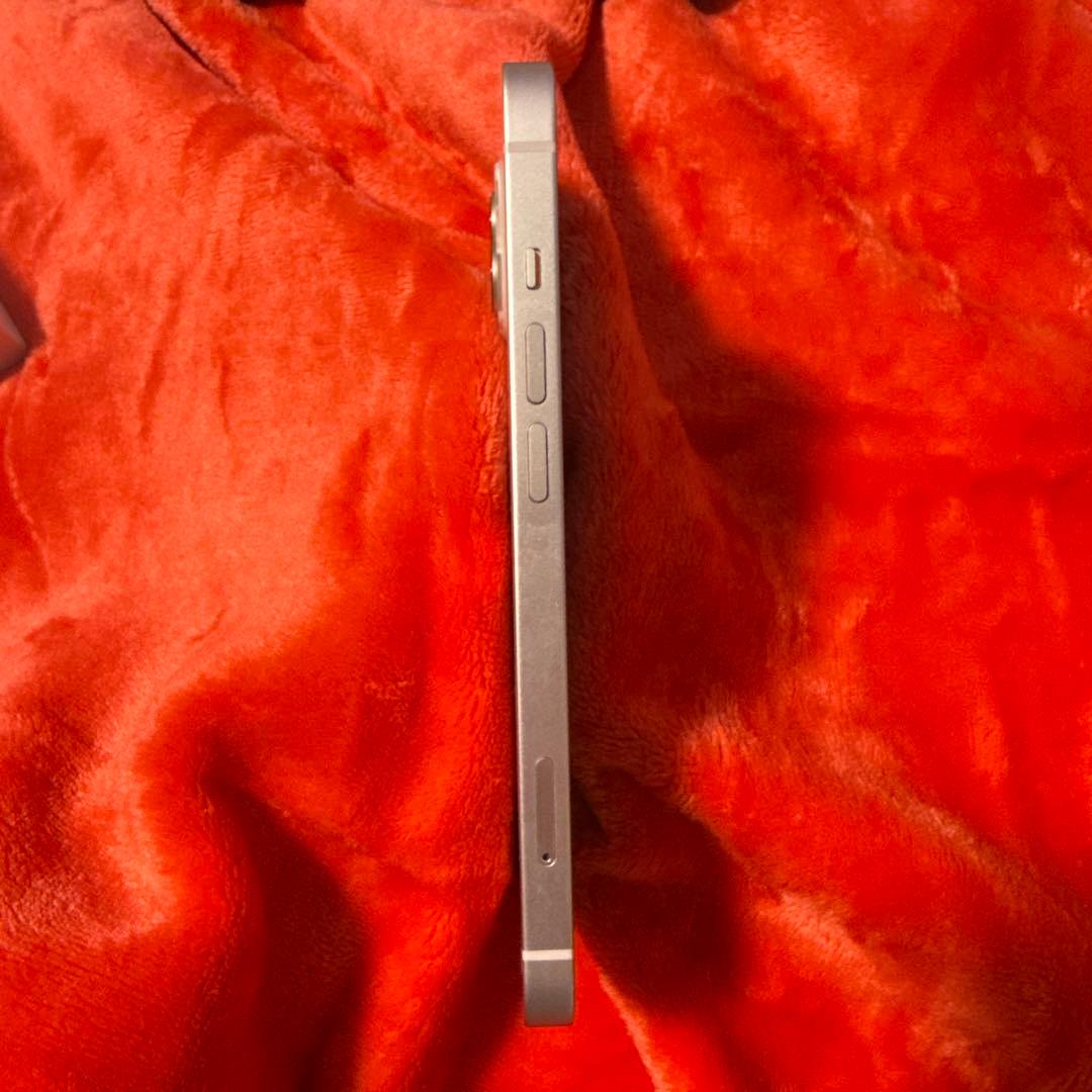 た*ん様 (美品!!)iPhone 13 256GB バッテリー89% 本体+箱