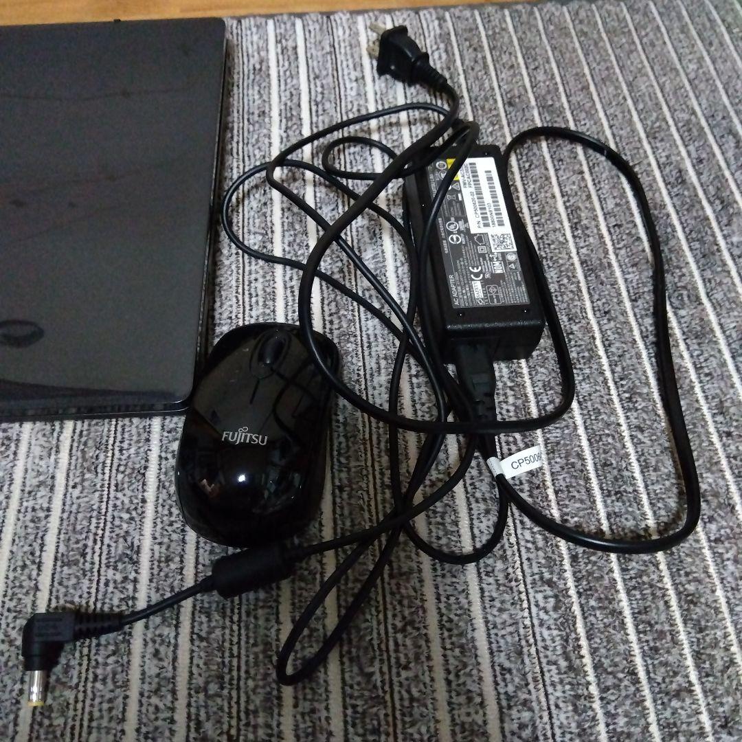 ちゃぼ　美品【Windows11】Core i7　富士通