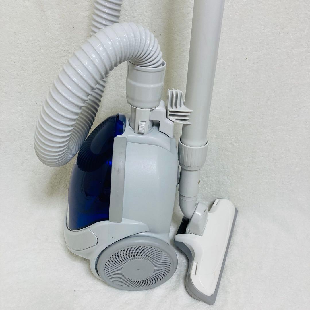 美品高年式　日立紙パック式電気掃除機　CV-F50 2024年製