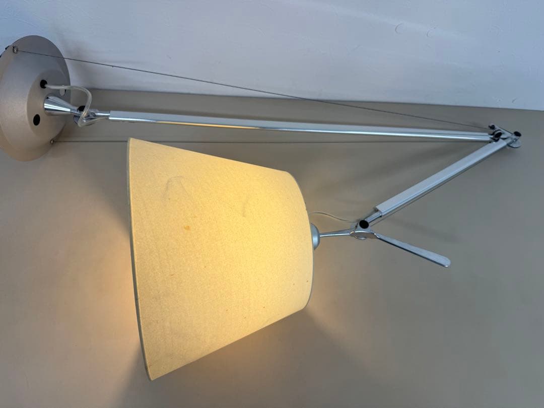 ヤマギワ　アルテミデ　トロメオ　サスペンション　照明　　ライト　ランプ　天井