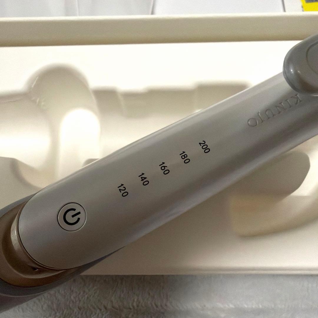 【新品同様】絹女 ヘアアイロン 2way 26mm