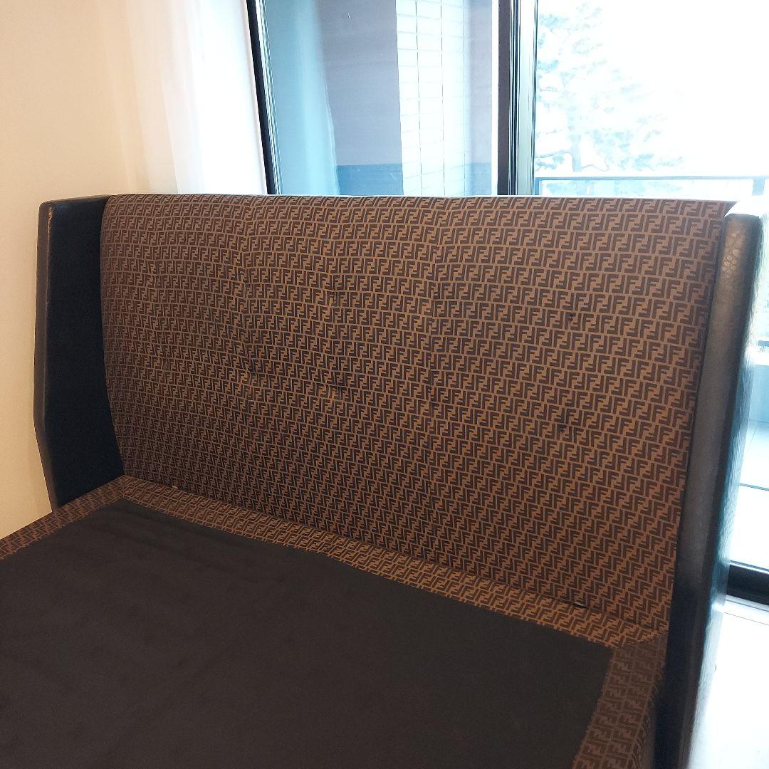 FENDI CASA フェンディカーサ ズッカ柄 キングサイズ ベッド