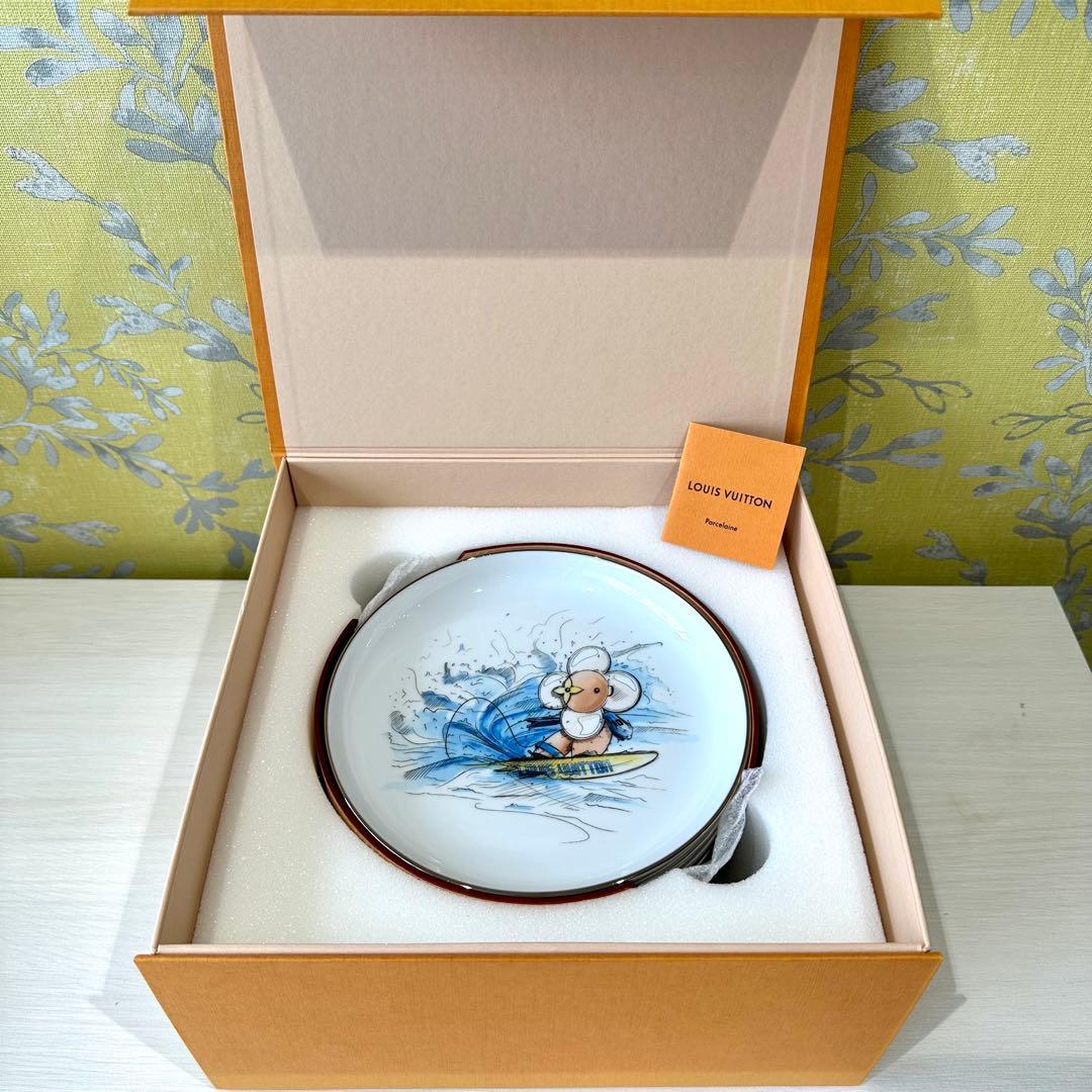 【新品/未使用】ルイ・ヴィトンヴィヴィエンヌアシェット4 GI0651