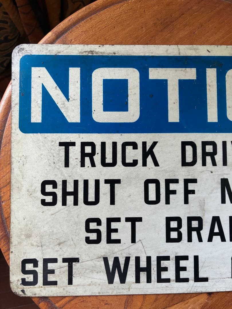 アンティーク　サイン　プレート　看板　道路標識　交通標識　NOTICE アメリカ