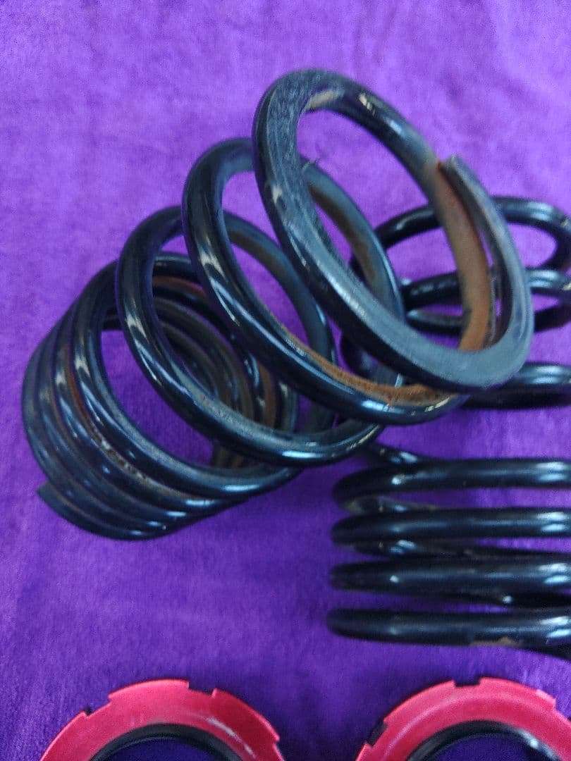 スズキ系リアスプリング