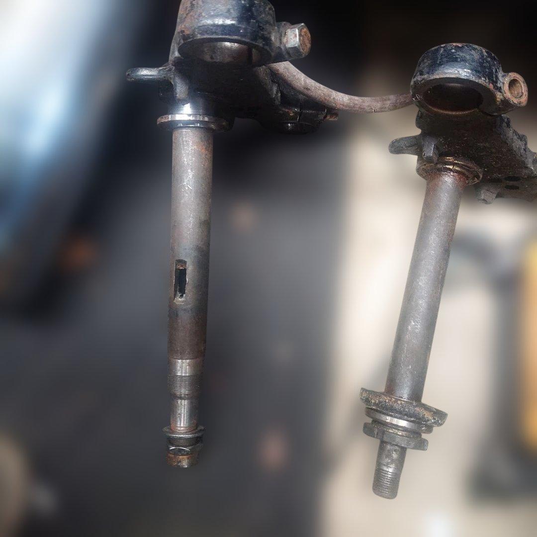 スズキ GT380 三又 中期後期 フロントステム サンパチ 曲がり無し