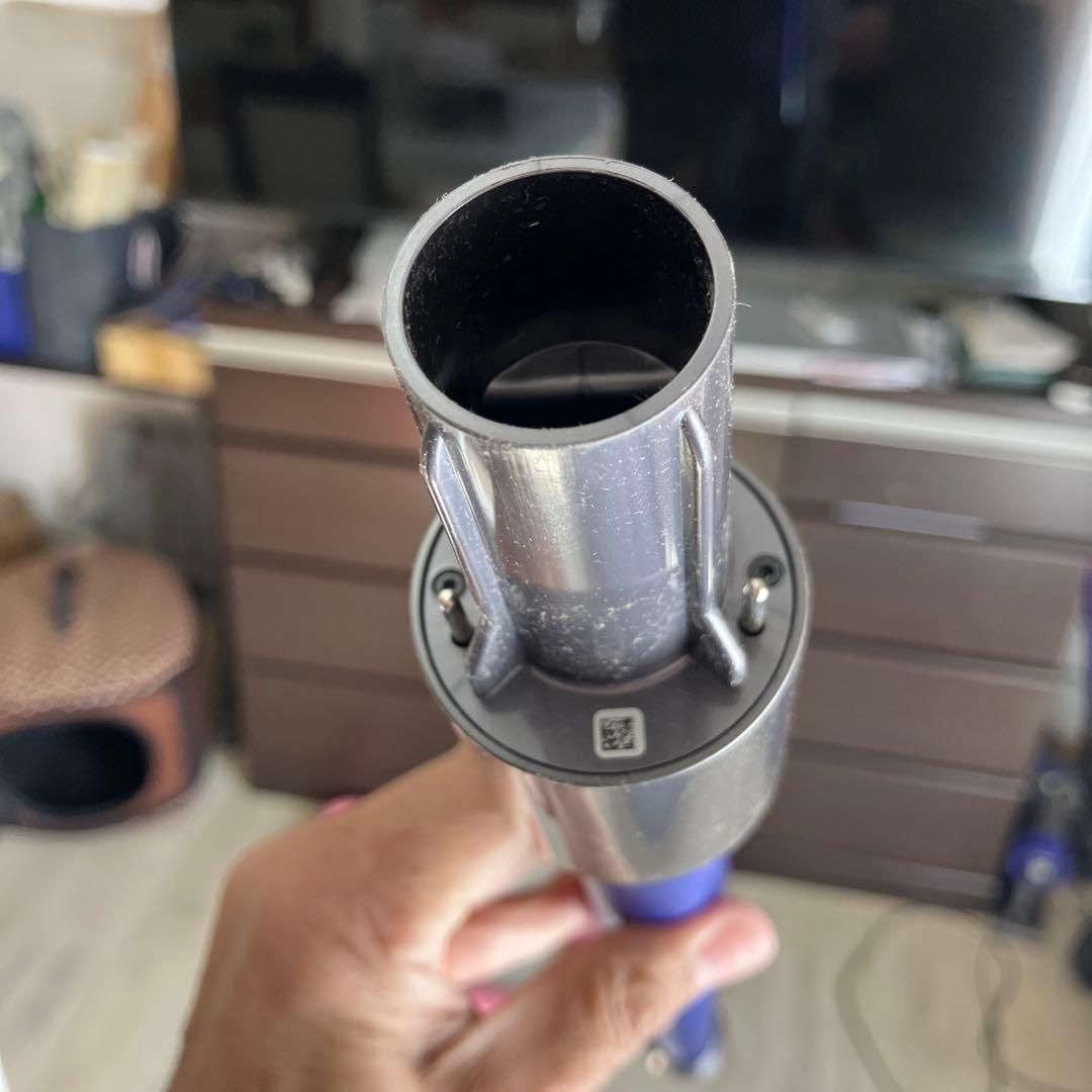 ダイソンオーバーホール品　dyson 説明お読みください ❣️1.5キロ掃除機