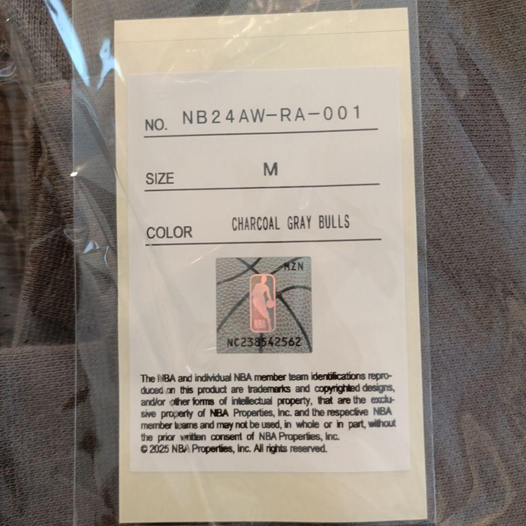 NBA 別注 チーム レタリング スウェット Bulls チャコールグレー　M