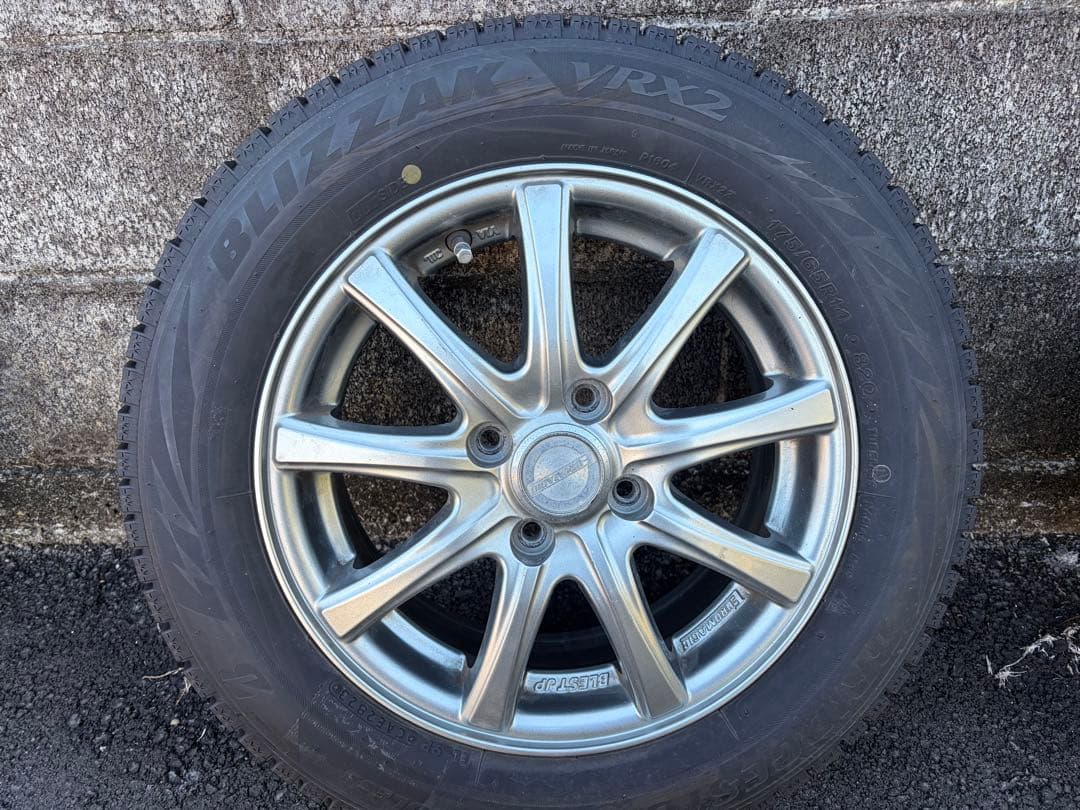 【ＪＵＮ喜】175/65R14 VRX2 スタッドレスタイヤVRX2 ①
