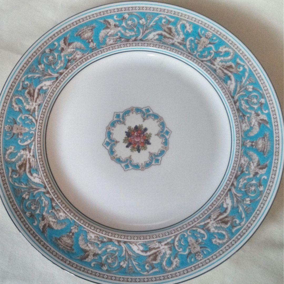 ウェッジウッド・フロレンティーンターコイズ・オーバルプレート大&27㎝壺マーク