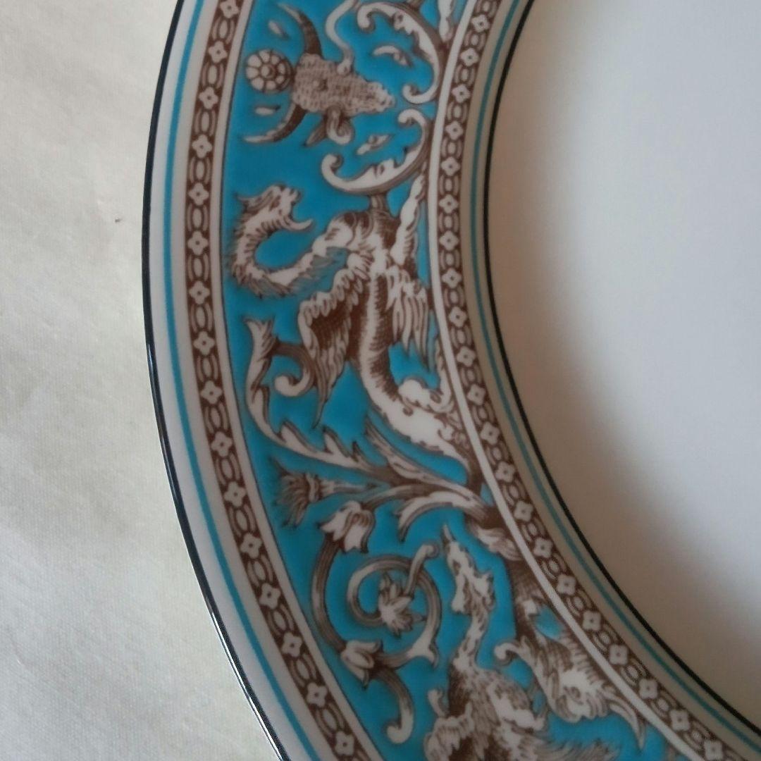 ウェッジウッド・フロレンティーンターコイズ・オーバルプレート大&27㎝壺マーク