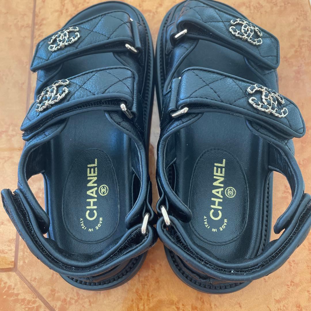 サンダル　黒　スポーツサンダル　シャネル