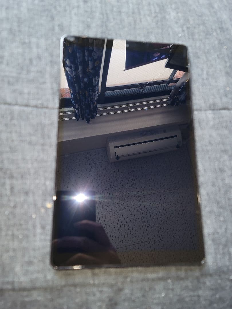 Galaxy Tab A 10.1(2019) LTE版 SM-T515N 美品