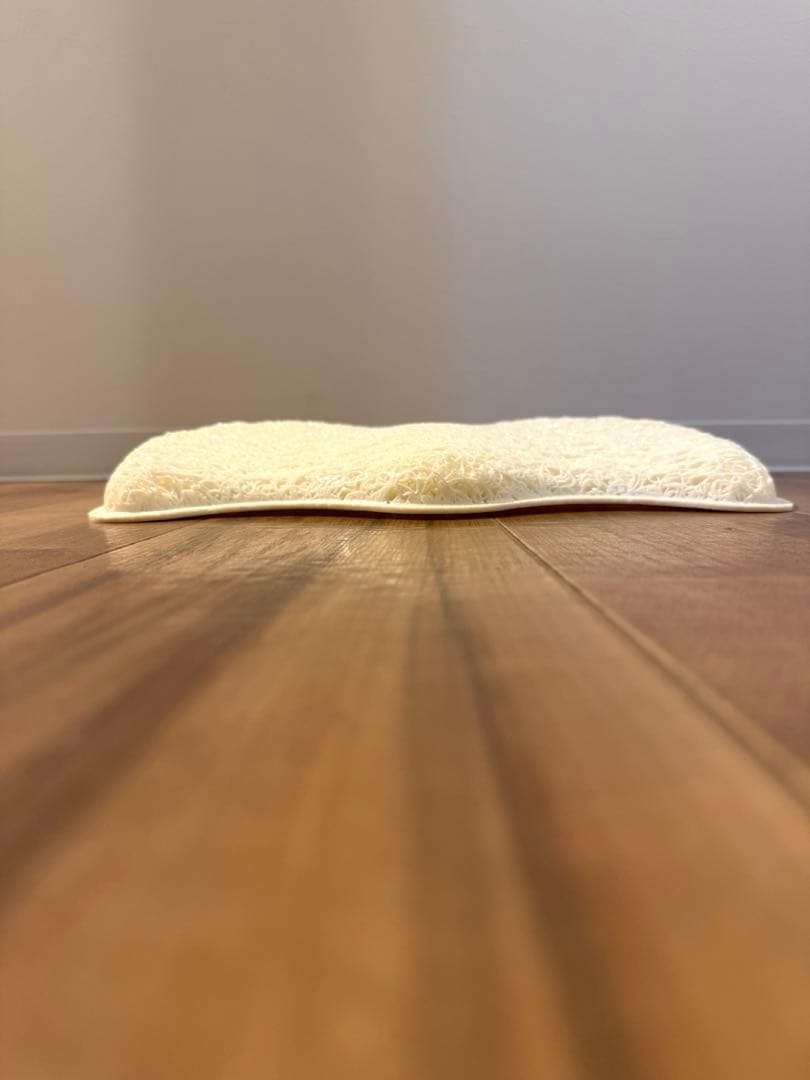 【綺麗め】構造医学研究財団　体圧反応座板　姿勢を良くする　座布団