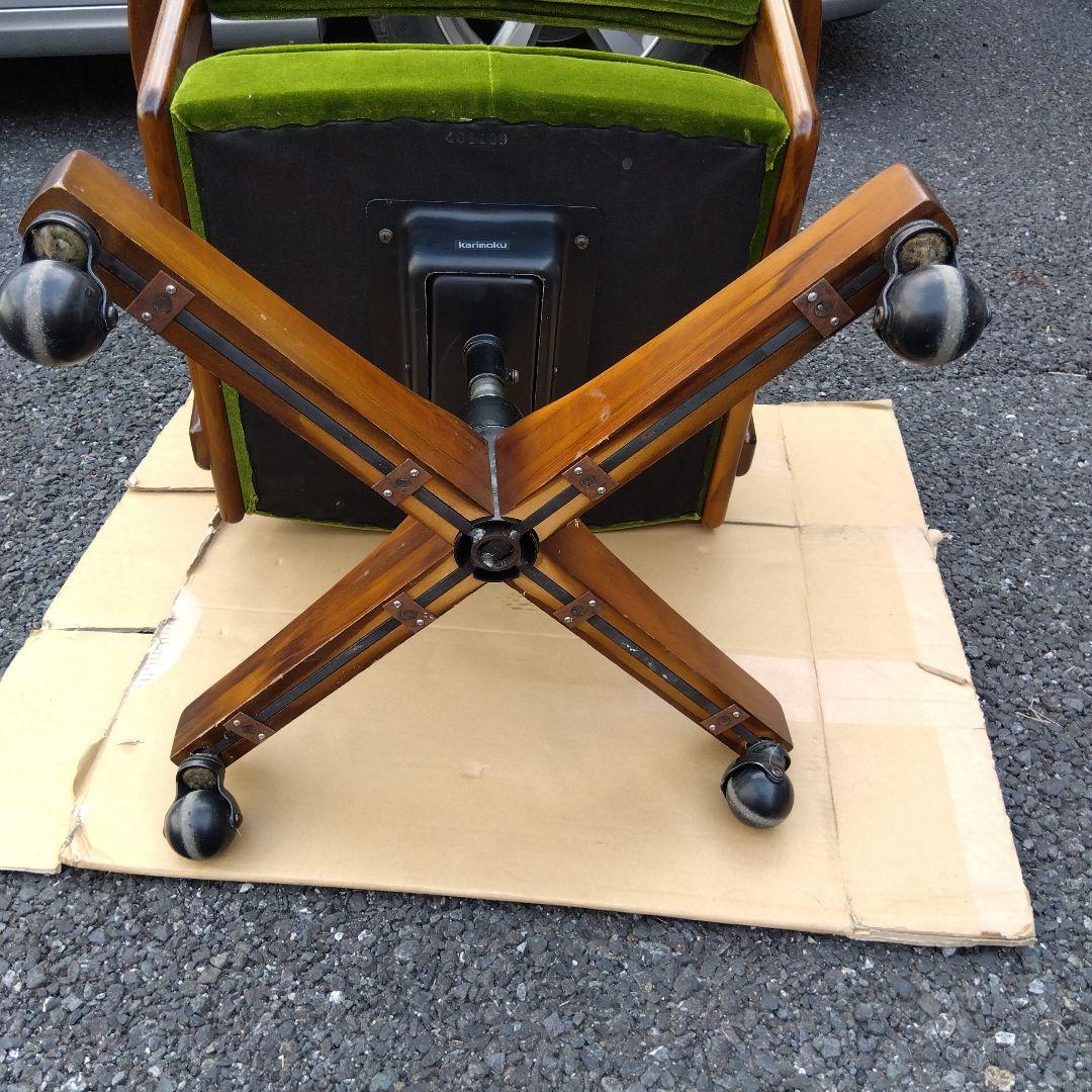 カリモク カリモク60　ヴィンテージ・デスクチェア　役員用チェア　回転椅子