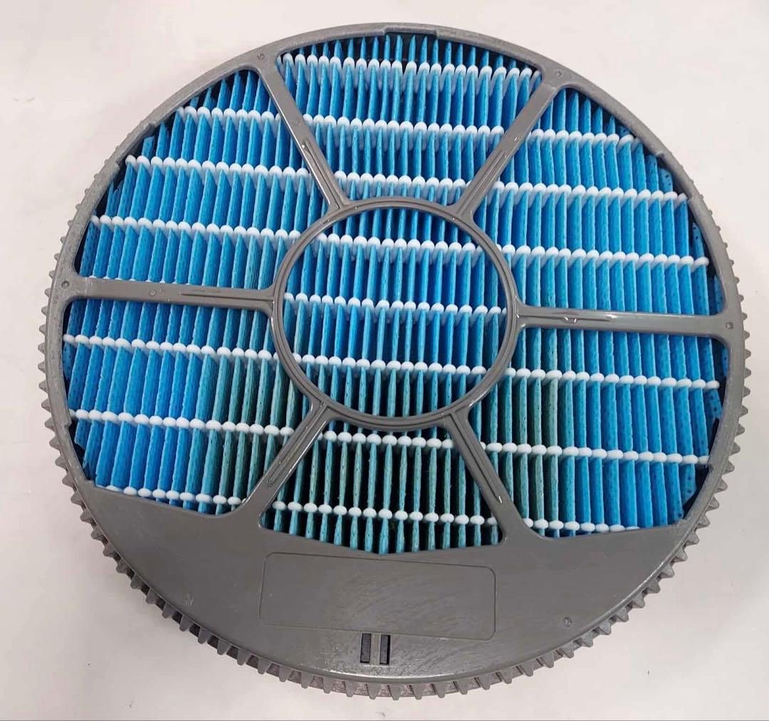 Emiちゃん専用　SHARP 除加湿空気清浄機 KC-HD70-W 2021年製