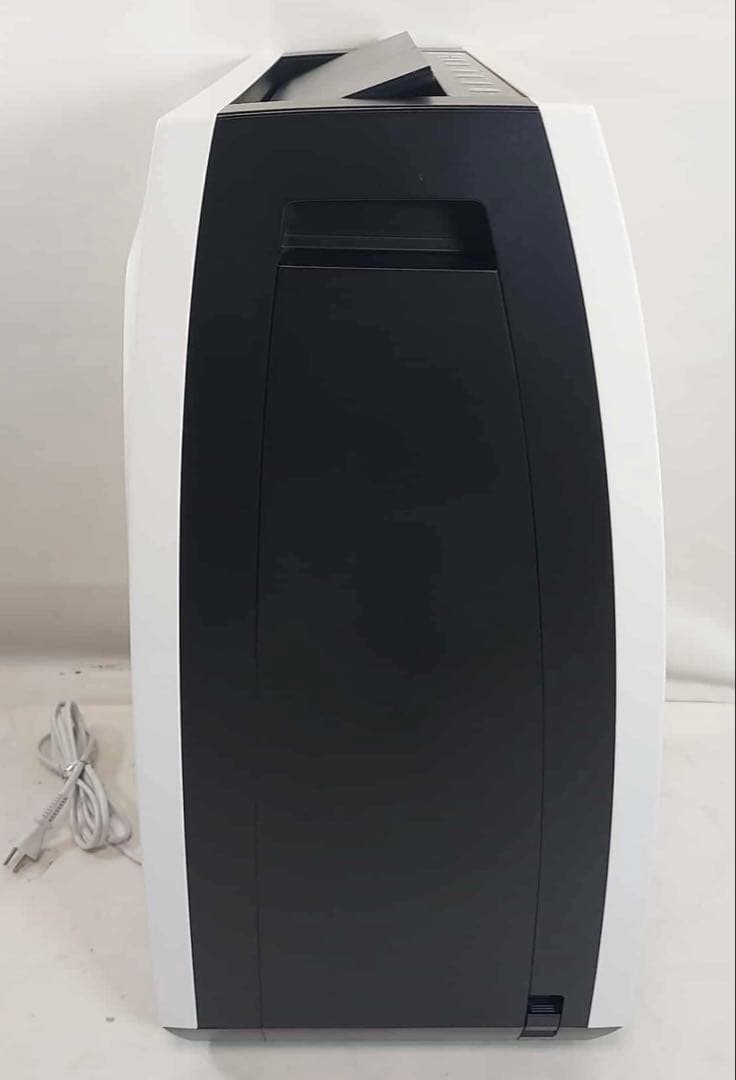 Emiちゃん専用　SHARP 除加湿空気清浄機 KC-HD70-W 2021年製