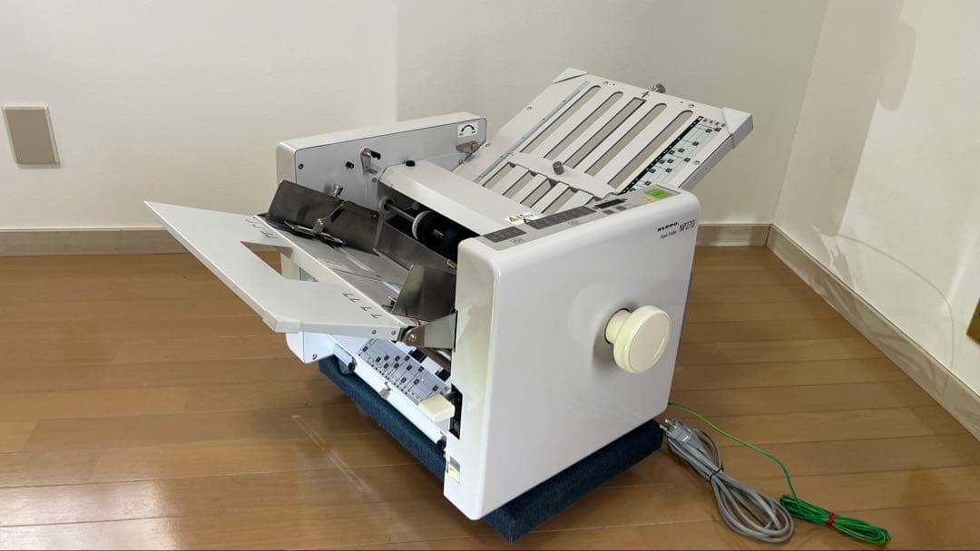 紙折り機　NP270