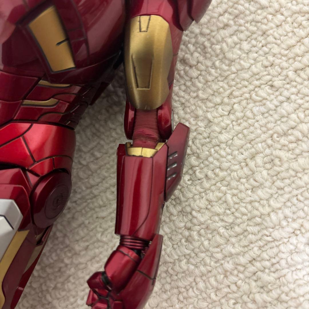 ホットトイズ　アイアンマン・マーク7 1/6(MM#185)
