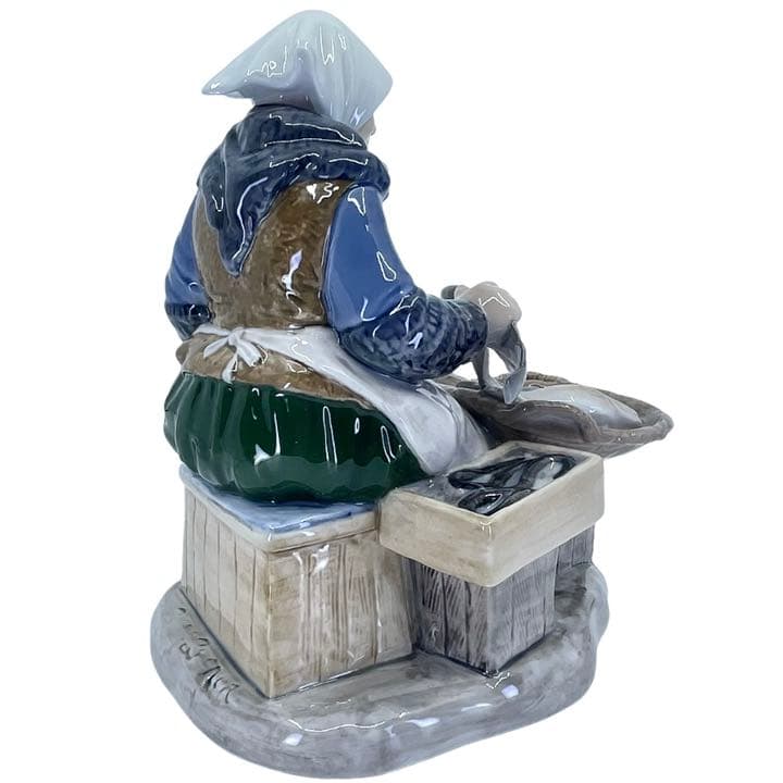 ヴィンテージ　B&G ビングオーグレンダール フィギュリン