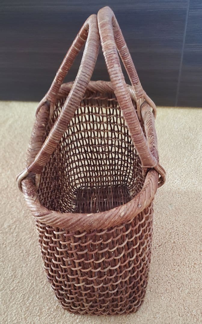あけびかごバック