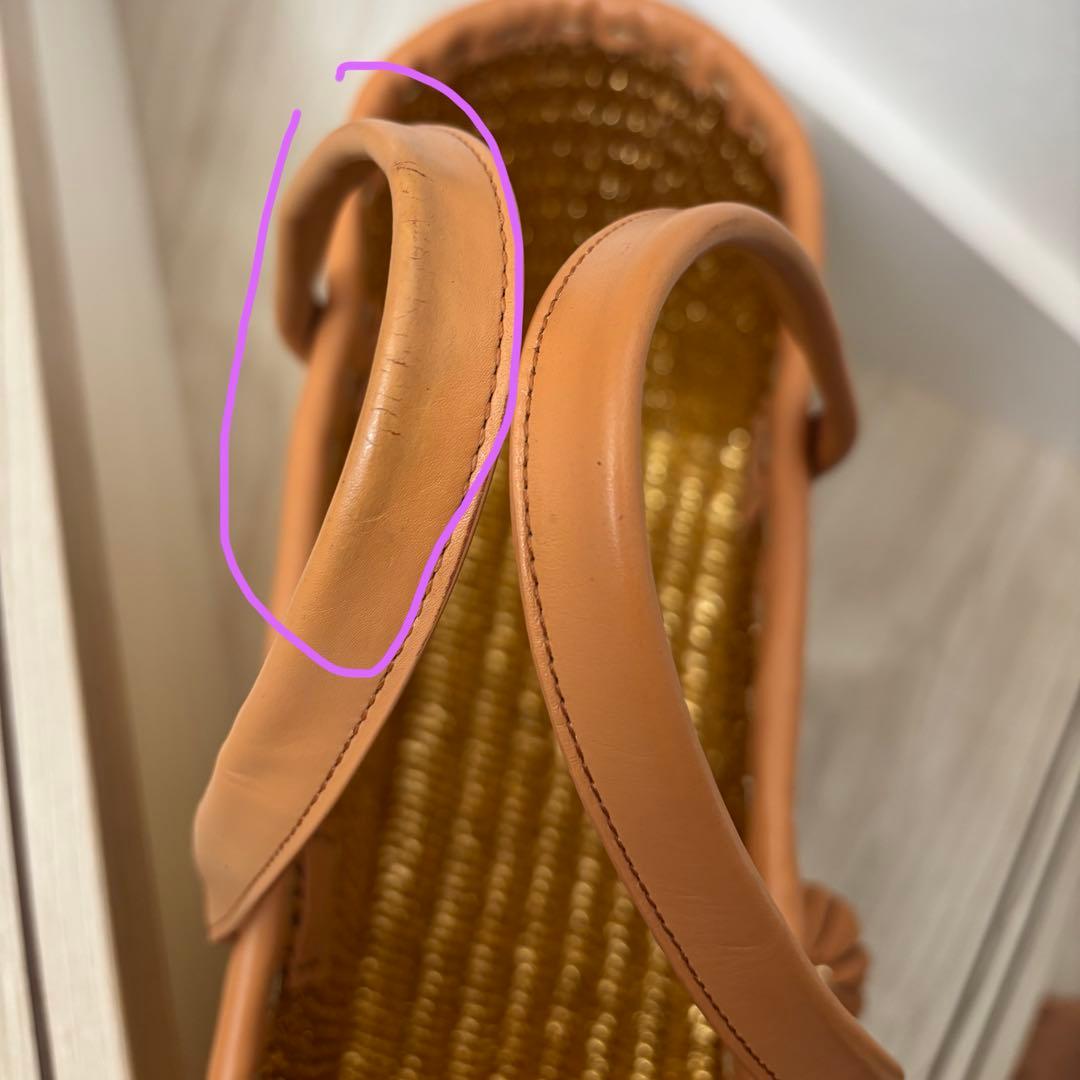 TORY BURCH かごバッグ　タッセル付き　ゴールド