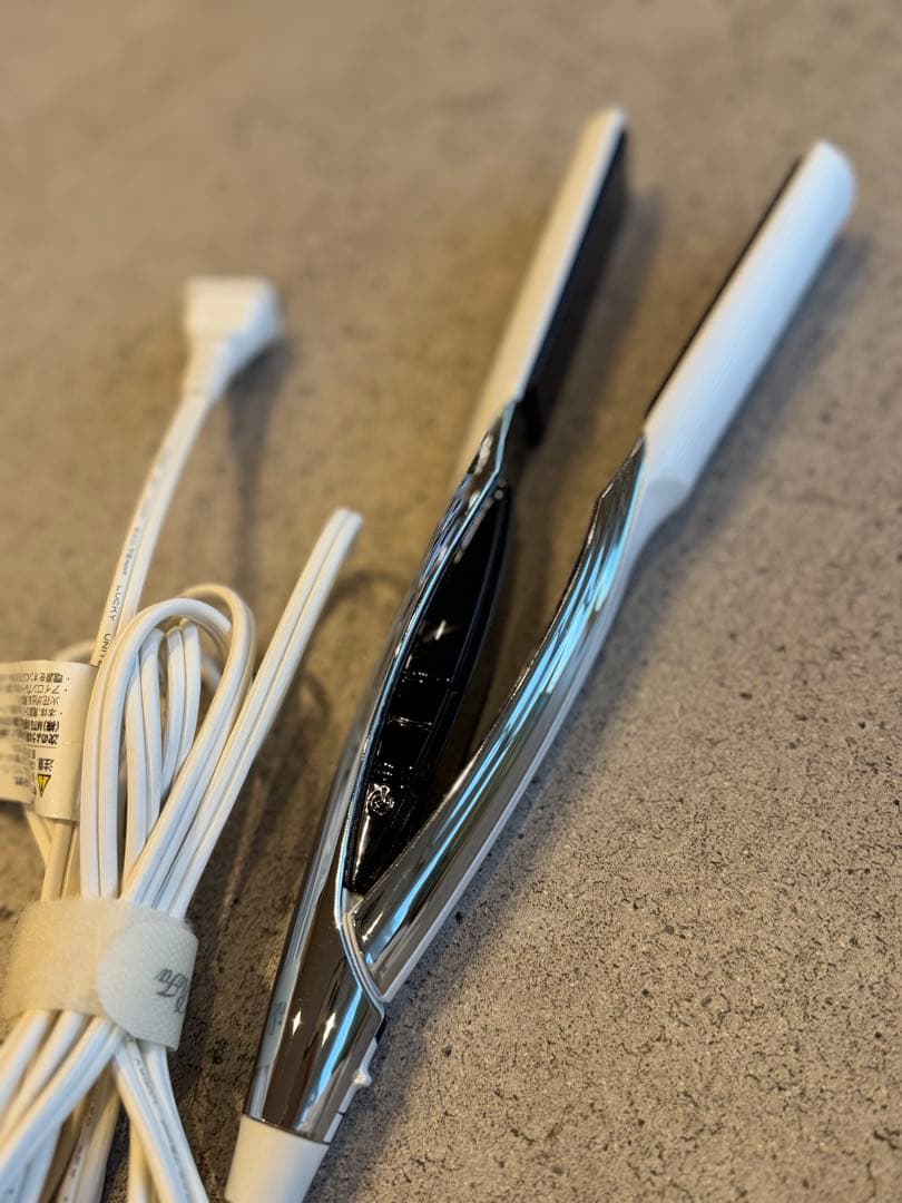 refa リファ　ストレートヘアアイロン