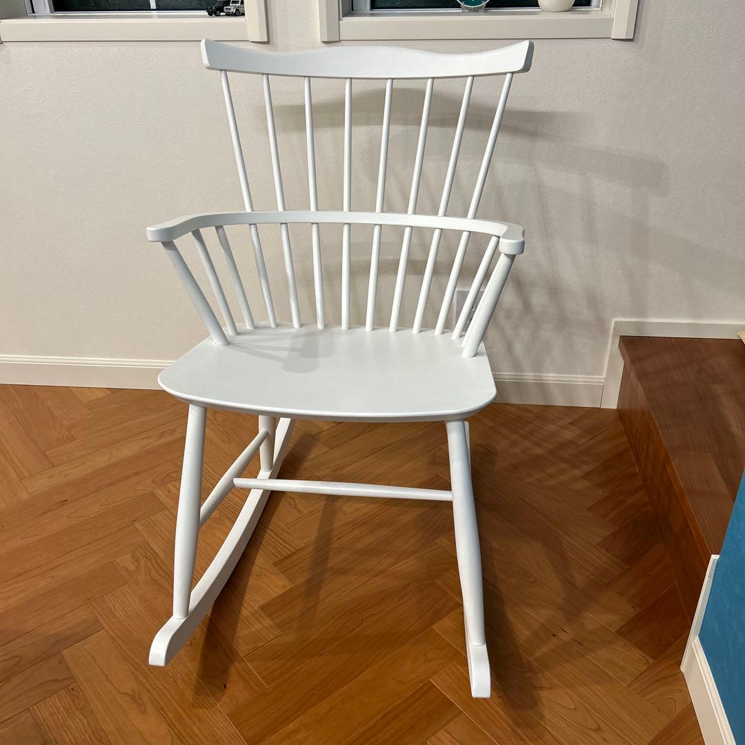 FDBモブラー デンマークデザイン J52G ロッキングチェア ホワイト ①