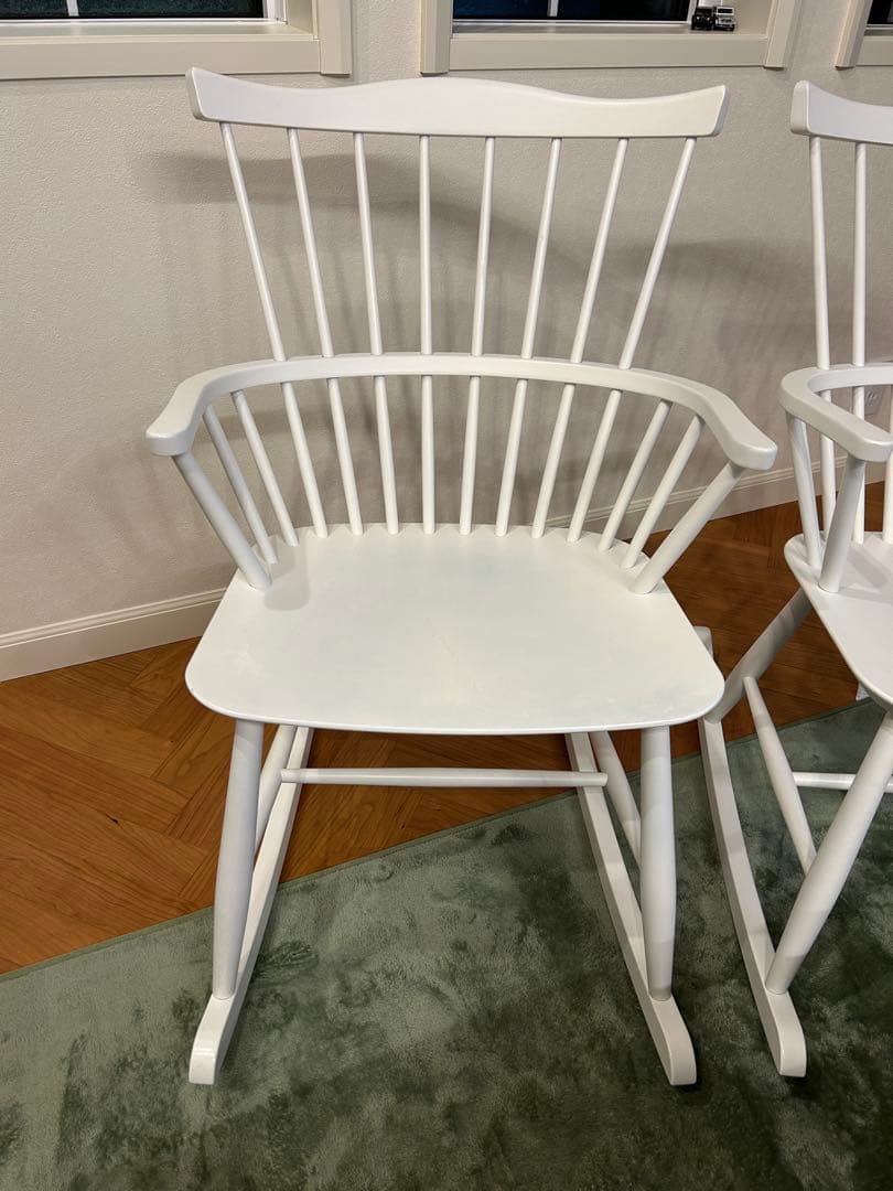 FDBモブラー デンマークデザイン J52G ロッキングチェア ホワイト ①