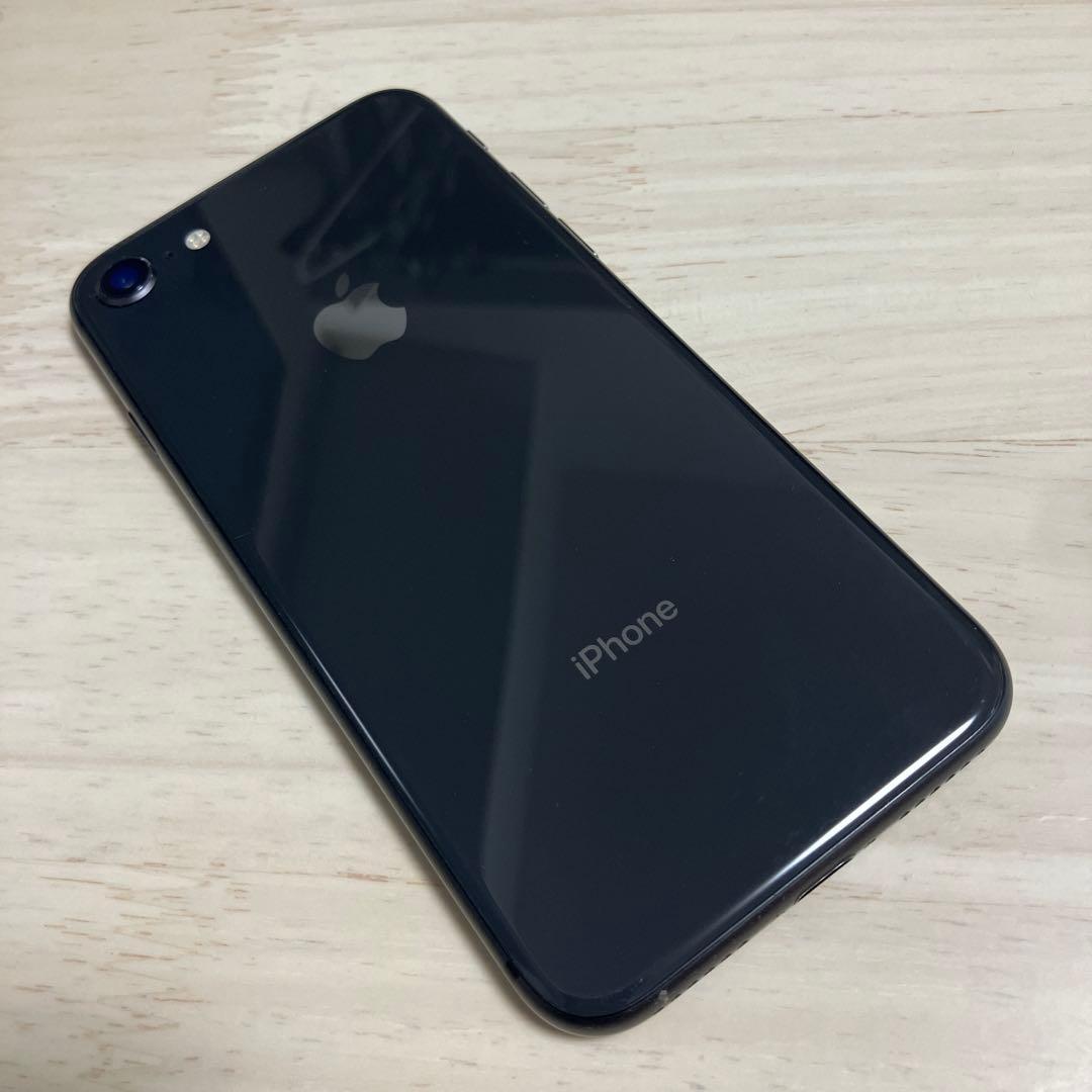 iPhone8 本体
