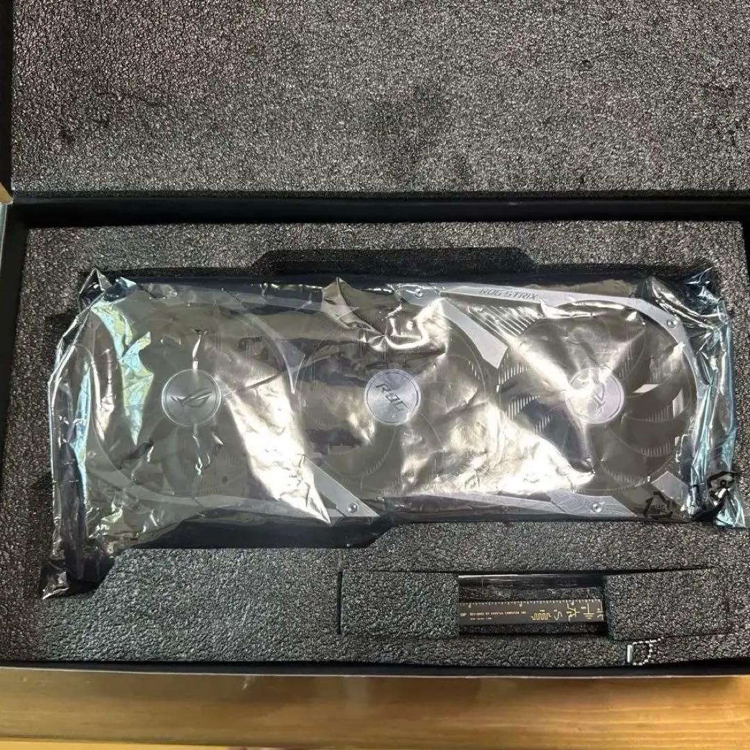 グラフィックボード・グラボ・ビデオカード ASUS ROG Strix GeForce RTX 3090 24gb