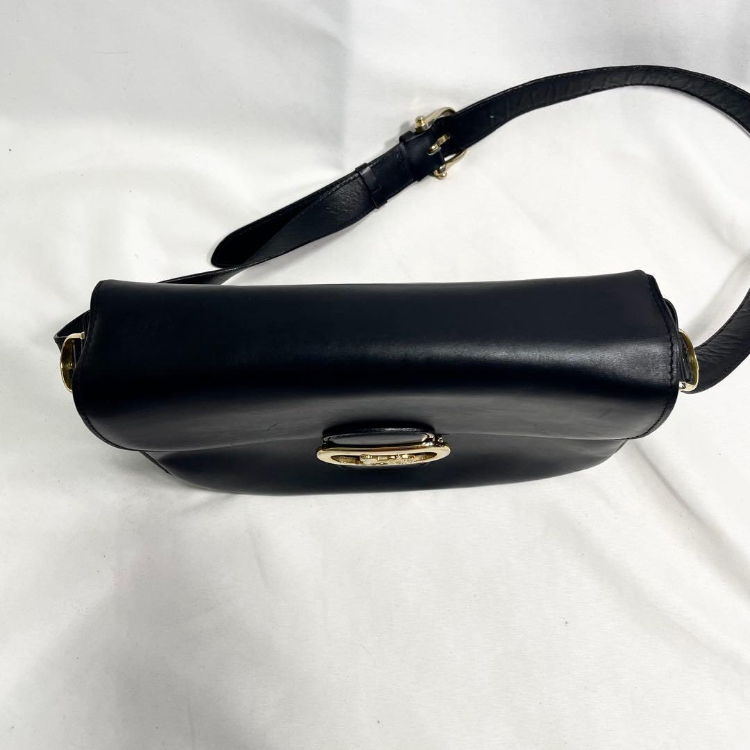 セリーヌ ショルダーバッグ 馬車金具 カーフレザー ブラック 黒 大容量 多機能